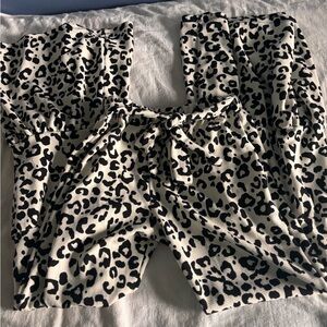 Park Avenue Boutique Bell Bottoms. Small Black & White Leopard Print. Fun print.